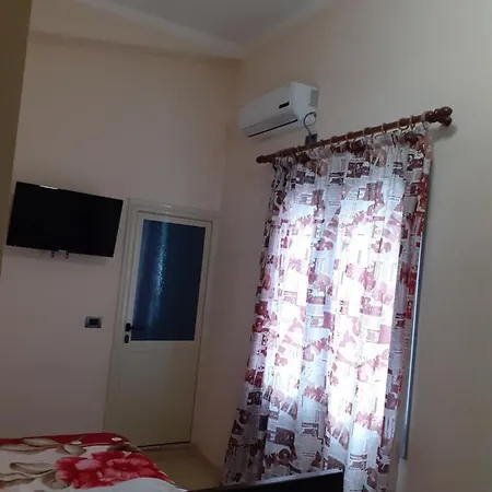 Shpetimi Hotel 3*