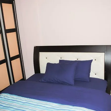 Hotel Shpetimi 3*