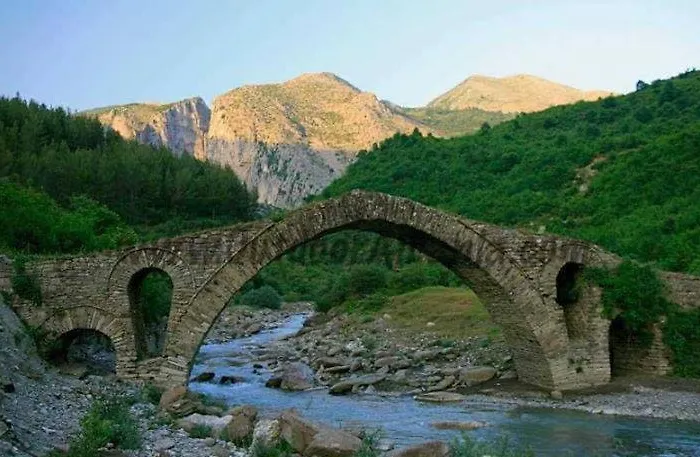 Shpetimi Hotel Zhaban